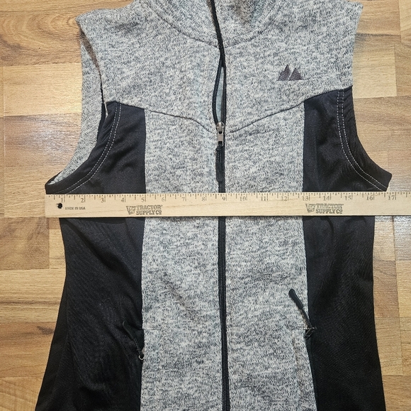 Powder River Outfitters Vest Mens Medium Gray Knit Fleece Lined Stretch - Picture 6 of 9